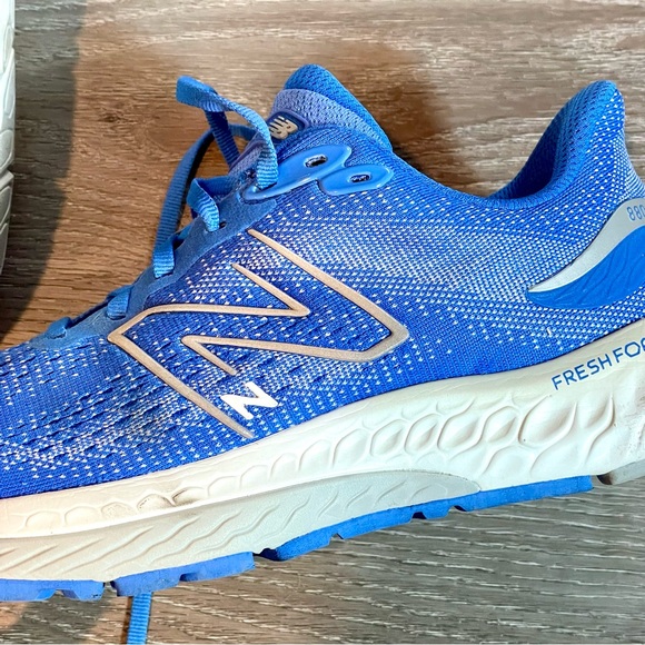 New Balance Fresh Foam 880 size 8.5 WIDE - Picture 6 of 9
